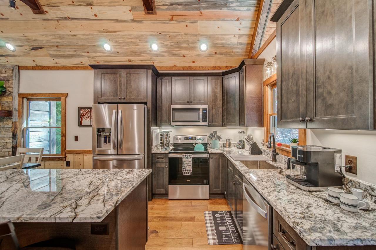 Brand New Build Luxury Mountain Chalet With Hot Tub, Pool, Game Room, Premium Features Ellijay Zewnętrze zdjęcie