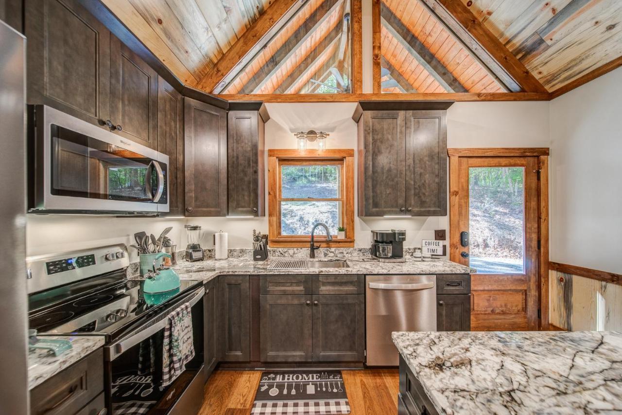 Brand New Build Luxury Mountain Chalet With Hot Tub, Pool, Game Room, Premium Features Ellijay Zewnętrze zdjęcie